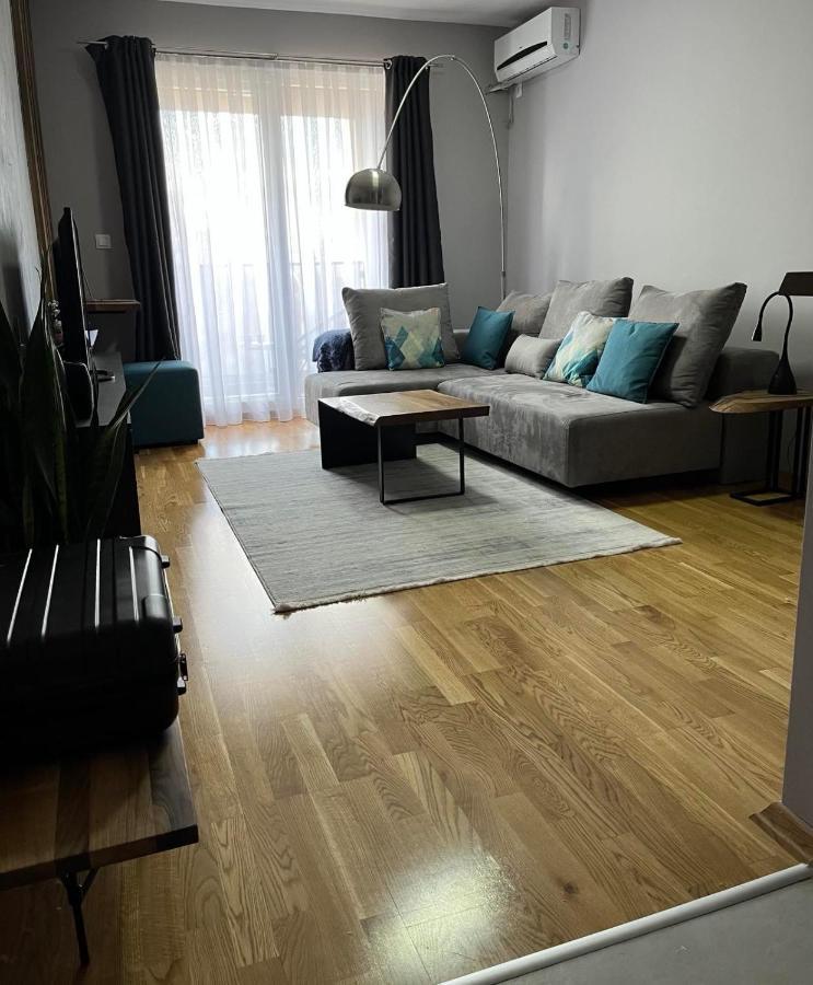 Porta Leks Apartment, Self Check-In, Own Parking سكوبجي المظهر الخارجي الصورة